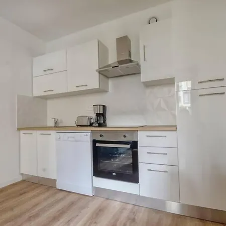 Fissiaux - Agreable T4 Nid Douillet De Lonchamp Marseille